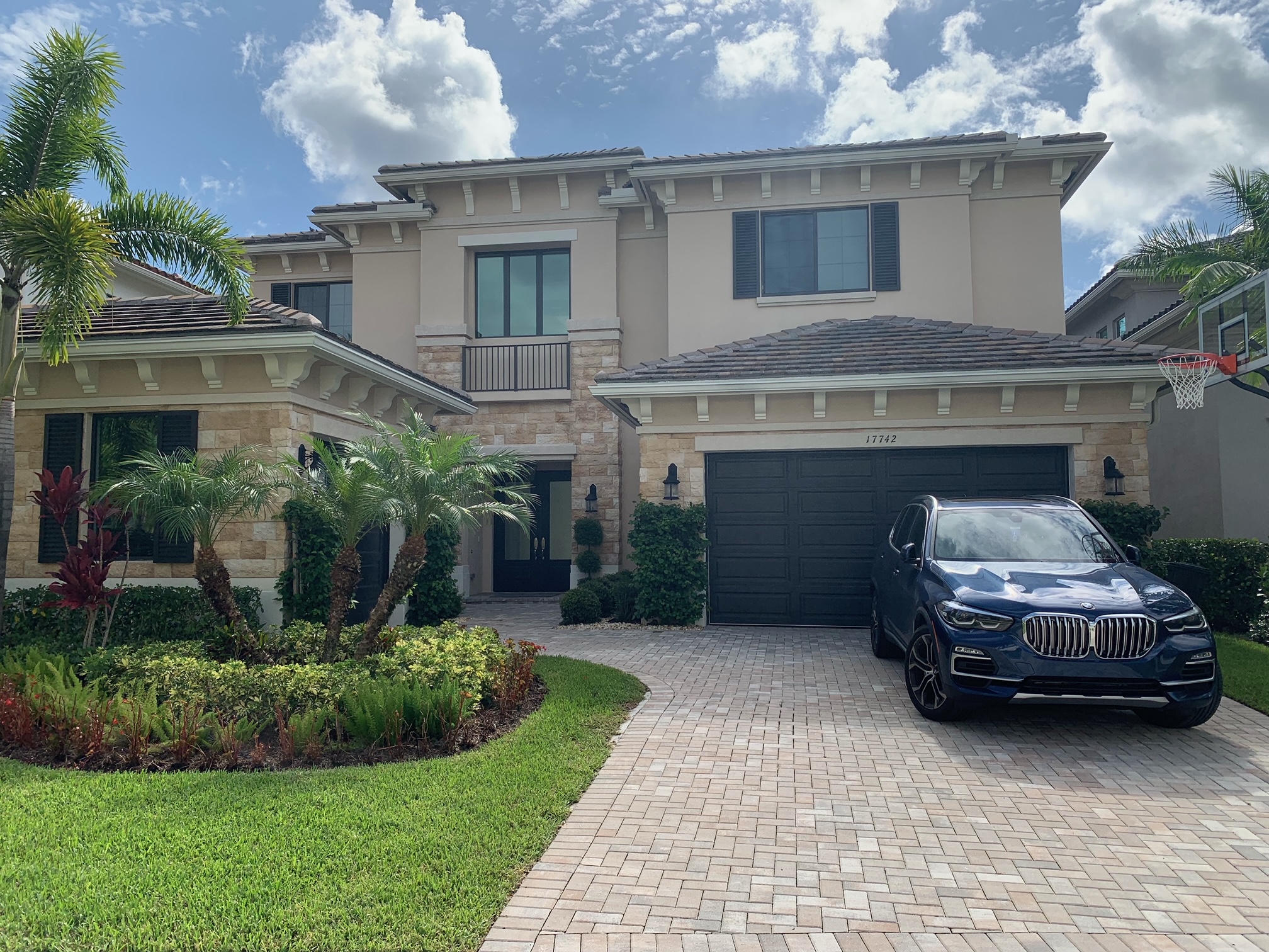 Mosquito Shield protecting luxury South Florida home from mosquitoes